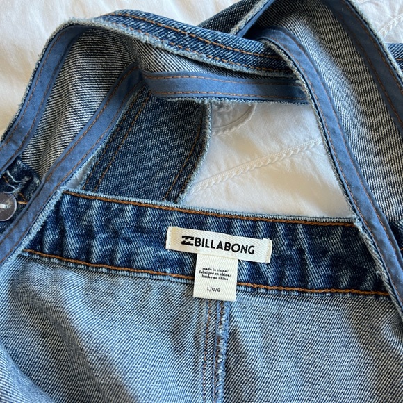 Large Billabong Warmin Up Denim Dress in Indigo - Picture 3 of 5